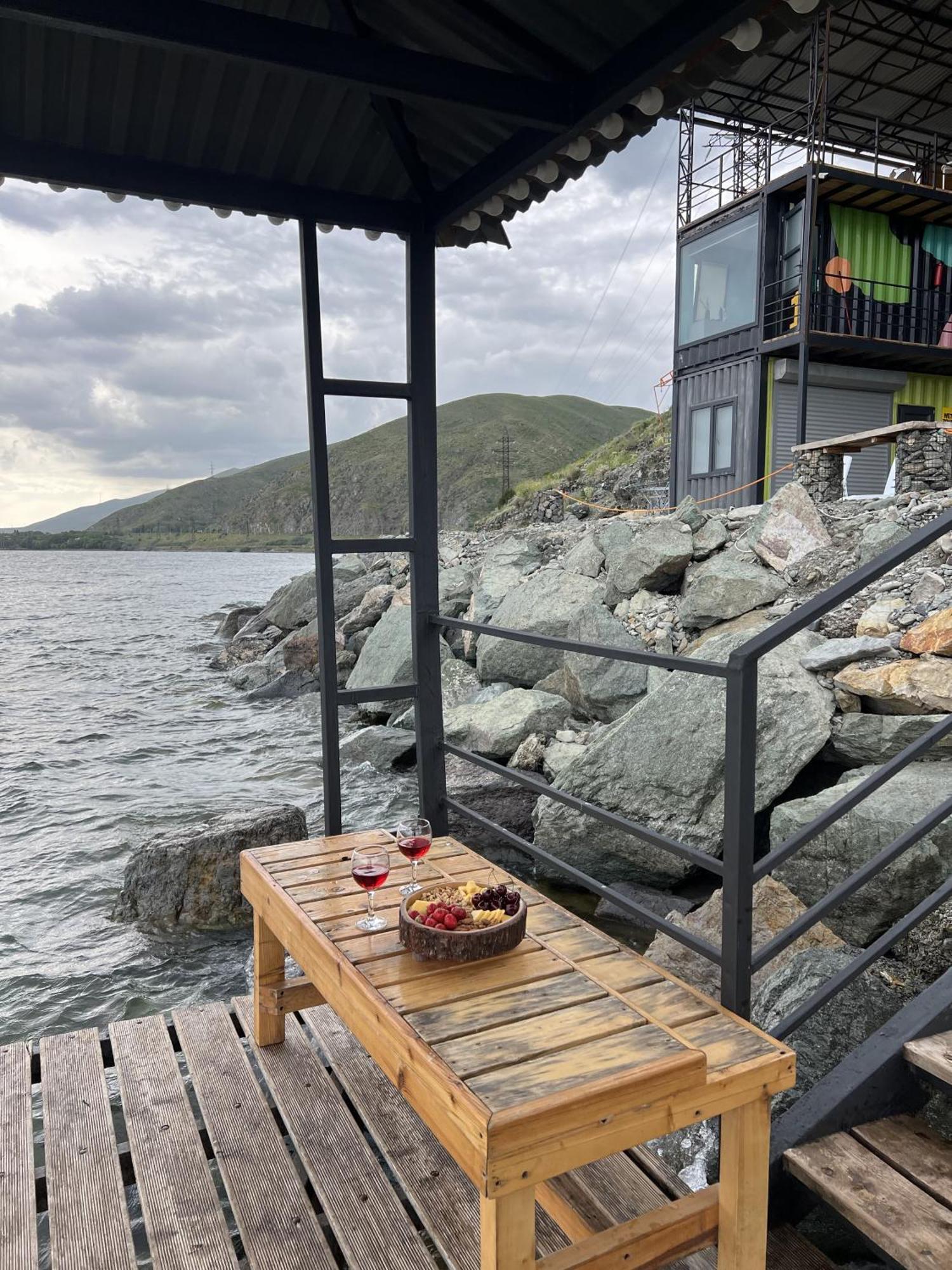 Altitude 1900 Dive Resort - Sevan Lake Chambarak Exterior foto